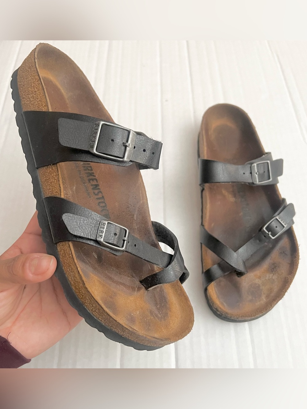 Birkenstock | Mayari Black Leather Two-Strap Toe-Loop Sandals